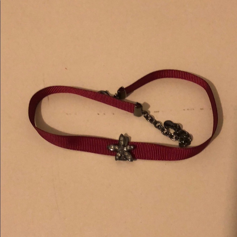 Choker - Picture 3 of 3